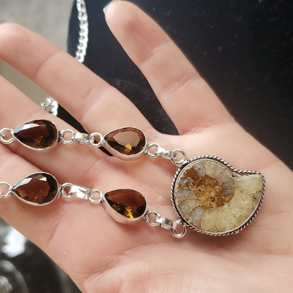 New Ammonite Fossil and Smoky Topaz 925 Silver Necklace. - Picture 7 of 16